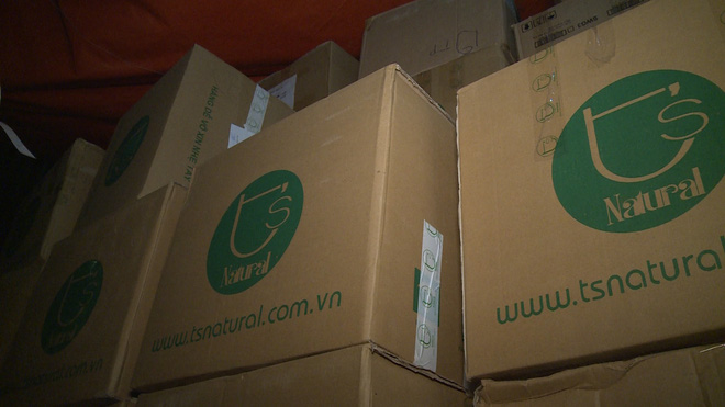 Hà Nội: Dùng kem trộn, một phụ nữ bị lột sạch da mặt, mất hàng trăm triệu điều trị nhưng chỉ phục hồi được 30-40%